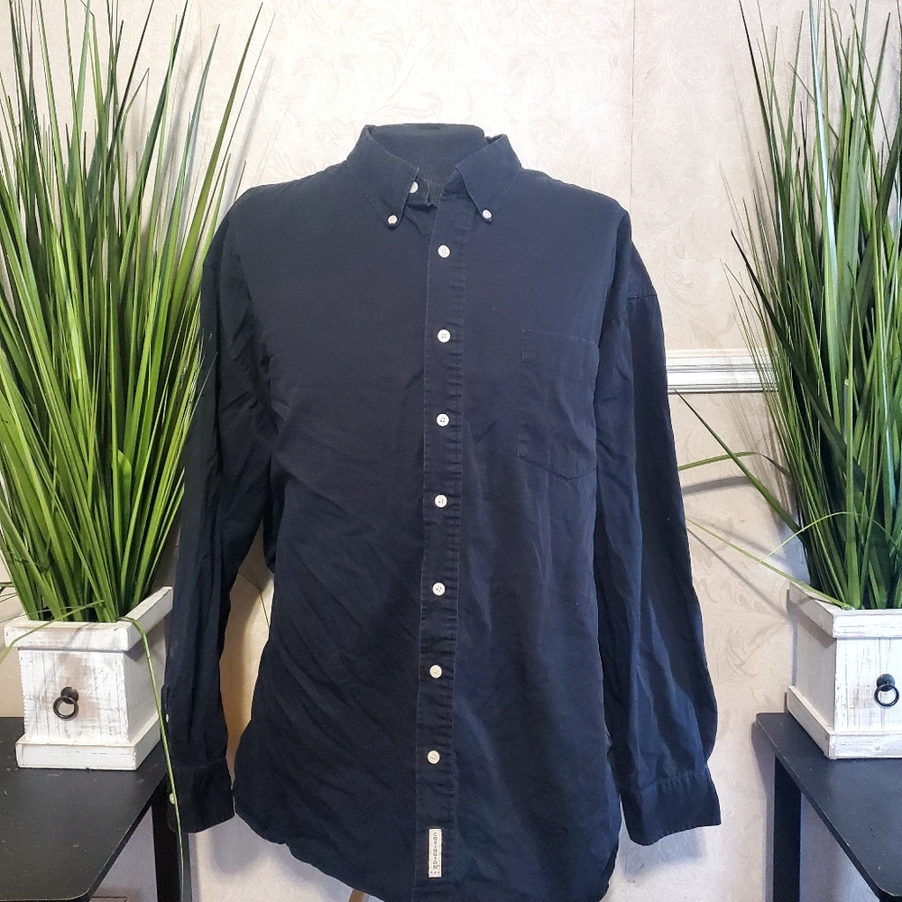Covington Men’s Black Button Down Shirt
